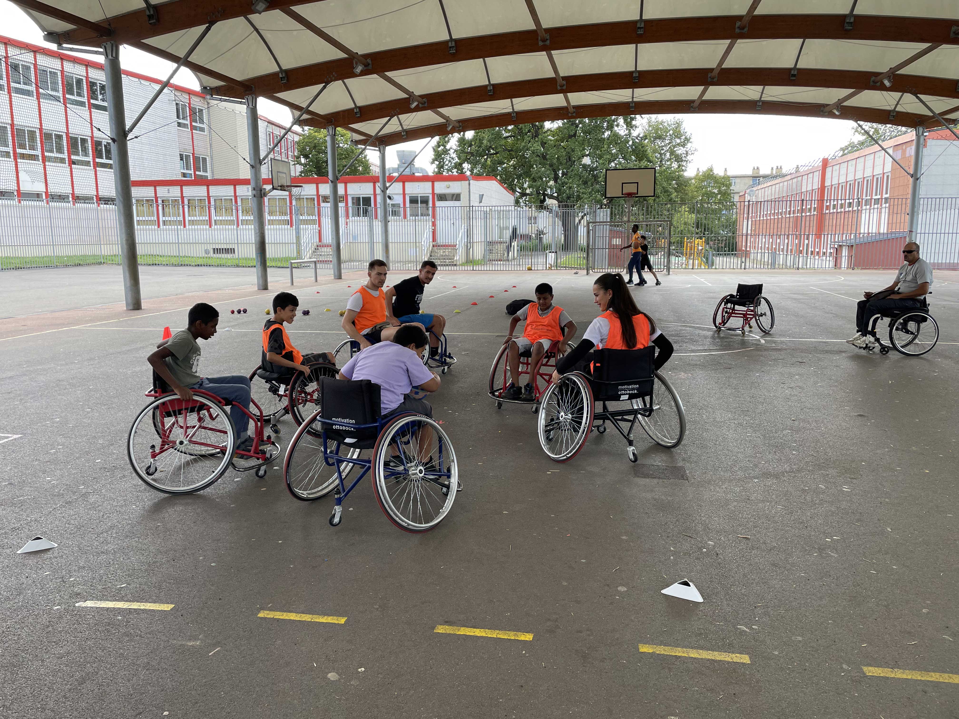 Une semaine dédiée aux sports paralympiques comme le cecifoot ou le basket fauteuil, en présence du comité handisport 91.